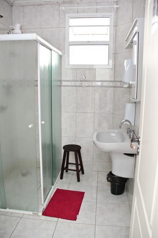 Knock Knock Hostel Curitiba Zimmer foto